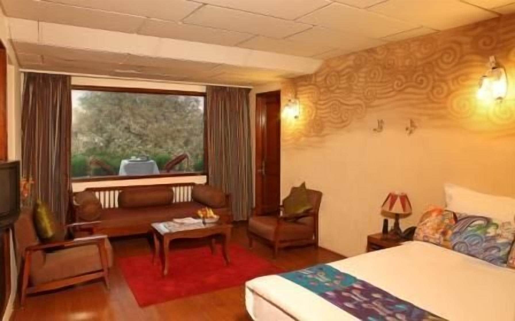 Hotel Alka Classic New Delhi Exterior photo